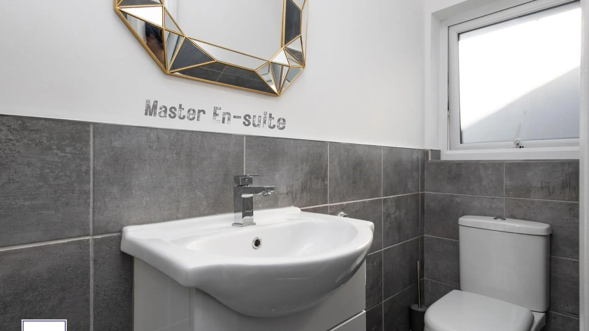 Casa vacanze Alt-Stay Temple Newsam - Free Parking & Fast Fibre Wi-Fi - Ground Floor Bathroom & Master En-Suite - Ideal For Contractors & Long Stays Leeds  Regno Unito